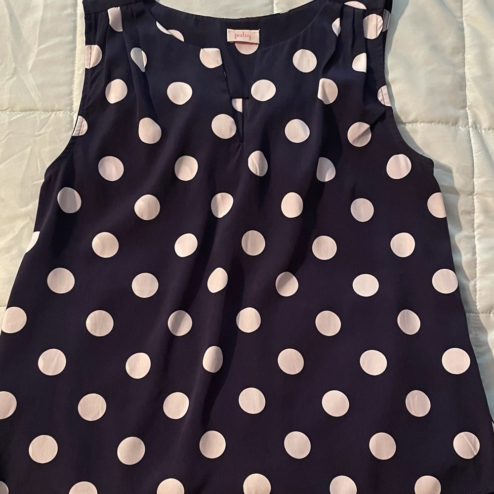 Navy polkadot top